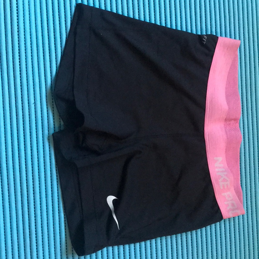 Nike pro spanks